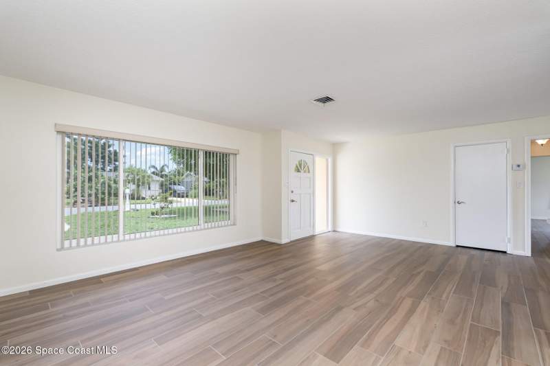 3 bedroom Single Family Residence at 115 Gary Lane, River Heights, Cocoa — photo 3