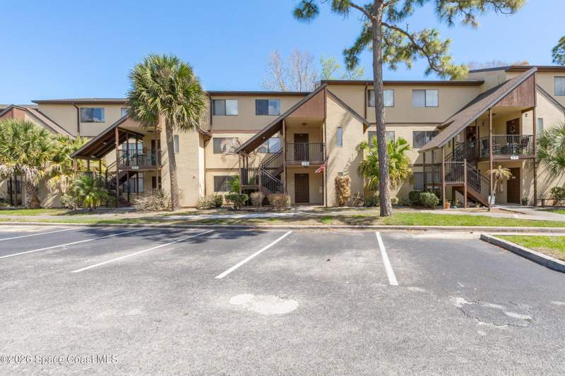 2 bedroom Condominium at 7820 Shadowood Drive #304, Garretts Run Condo, Melbourne — photo 4
