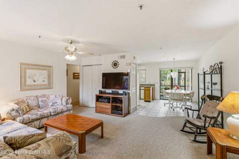7820 Shadowood Drive #304, Melbourne FL - photo 7 of 83