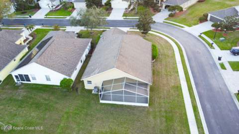 2140 Chinaberry Circle, Palm Bay FL - photo 23 of 25