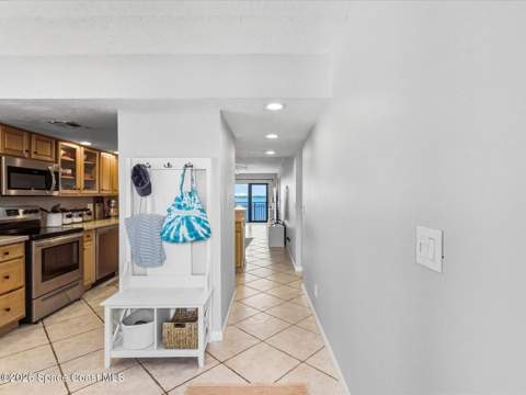 3901 Dixie Highway #301, Palm Bay FL - photo 12 of 48