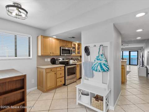 3901 Dixie Highway #301, Palm Bay FL - photo 13 of 48