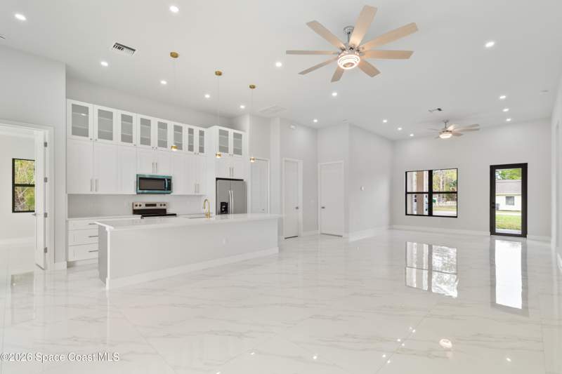 4 bedroom Single Family Residence at 205 Sagamore Street, June Park Addn No 4, Melbourne — photo 4