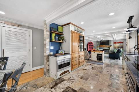 405 S Banana River Boulevard, Cocoa Beach FL - photo 16 of 79