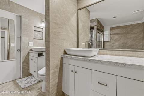 725 Puesta Del Sol Plaza, Indialantic FL - photo 20 of 43