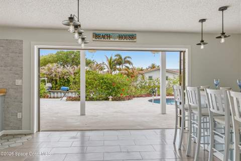 725 Puesta Del Sol Plaza, Indialantic FL - photo 12 of 43