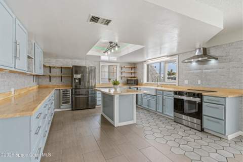 725 Puesta Del Sol Plaza, Indialantic FL - photo 10 of 43