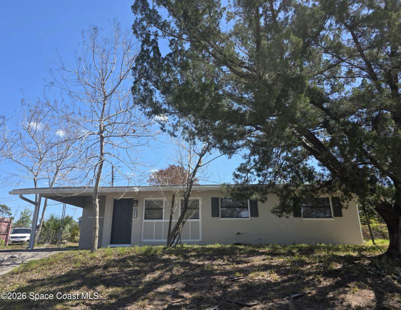 4 bedroom Single Family Residence at 4415 Coleridge Avenue, Indian River Heights Unit 5, Titusville — photo 2