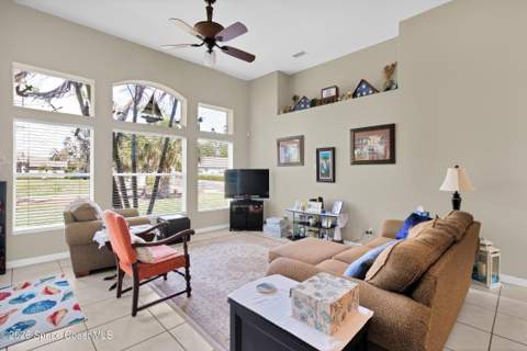 2101 Chinaberry Circle, Palm Bay FL - photo 13 of 29