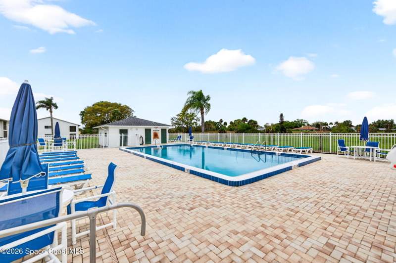 2 bedroom Condominium at 1880 Knox Mcrae Drive #210d, Fairways at Royal Oak, Titusville — photo 3