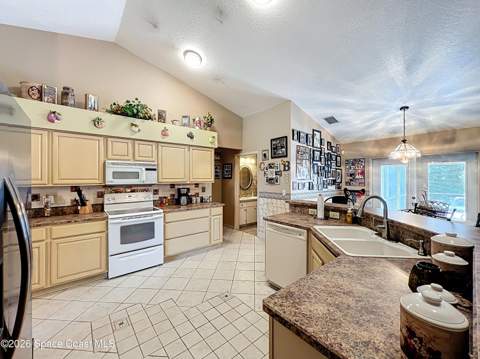1110 Glendale Avenue, Palm Bay FL - photo 24 of 71