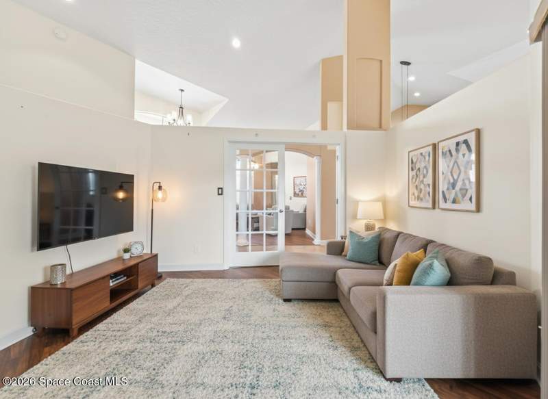 3 bedroom Single Family Residence at 751 Lake Drive, Suntree Lakes Ph II, Melbourne — photo 3