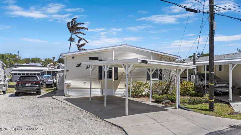 2 bedroom Manufactured Home at 2966 Indian River Drive, Palm Bay Estates Mobile Home Park Co/Op of Tropic, Palm Bay — photo 2