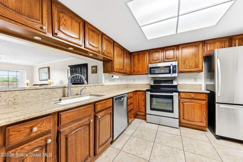 2 bedroom Condominium at 580 S Brevard Avenue #815, Harbor Isles Condo Ph Viii, Cocoa Beach — photo 3