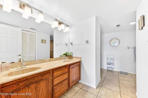 580 S Brevard Avenue #815, Cocoa Beach FL - photo 12 of 29