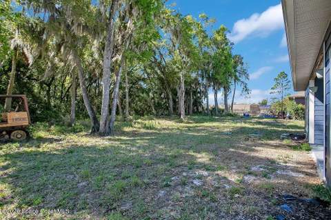 2498 Mitchell Avenue, Mims FL - photo 21 of 31