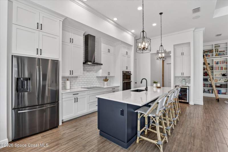4 bedroom Single Family Residence at 4195 Domain Court, Enclave at Lake Washington, Melbourne — photo 4