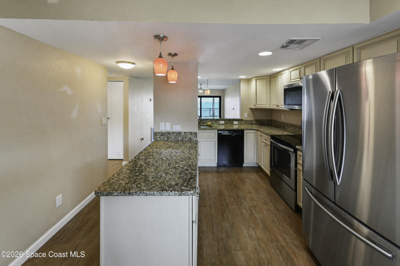 2 bedroom Condominium at 3901 Dixie Highway #102, Hiawatha Gardens, Palm Bay — photo 3