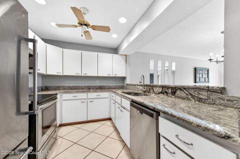 135 Escambia Lane #207, Cocoa Beach FL - photo 7 of 49