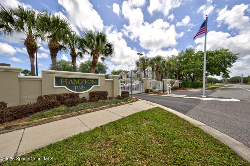 2 bedroom Townhouse at 1322 Hampton Park Lane, Hampton Park Phase 3, Melbourne — photo 4