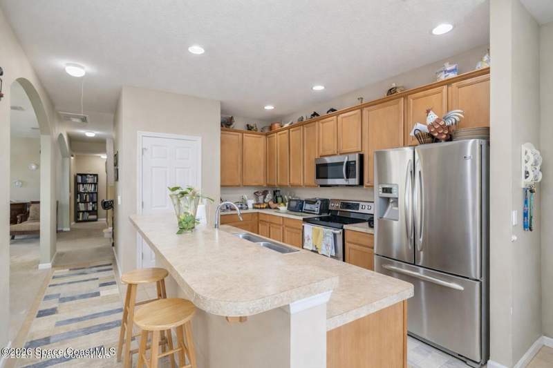 5 bedroom Single Family Residence at 154 Wading Bird Circle, Brentwood Lakes Pud Phase I, Palm Bay — photo 4