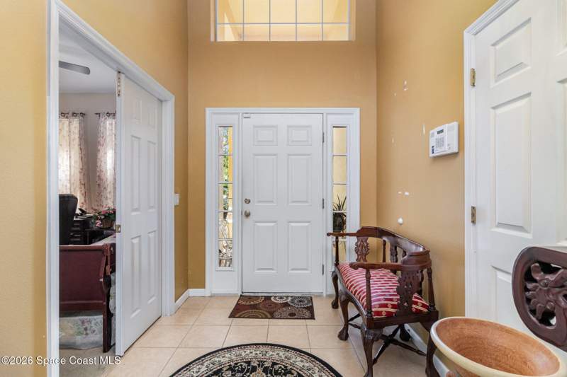 5 bedroom Single Family Residence at 154 Wading Bird Circle, Brentwood Lakes Pud Phase I, Palm Bay — photo 2