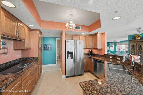 410 Hayes Avenue #401, Cocoa Beach FL - photo 9 of 41