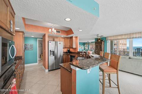 410 Hayes Avenue #401, Cocoa Beach FL - photo 11 of 41