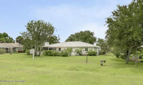 2550 Bernice Court, Melbourne FL - photo 10 of 35