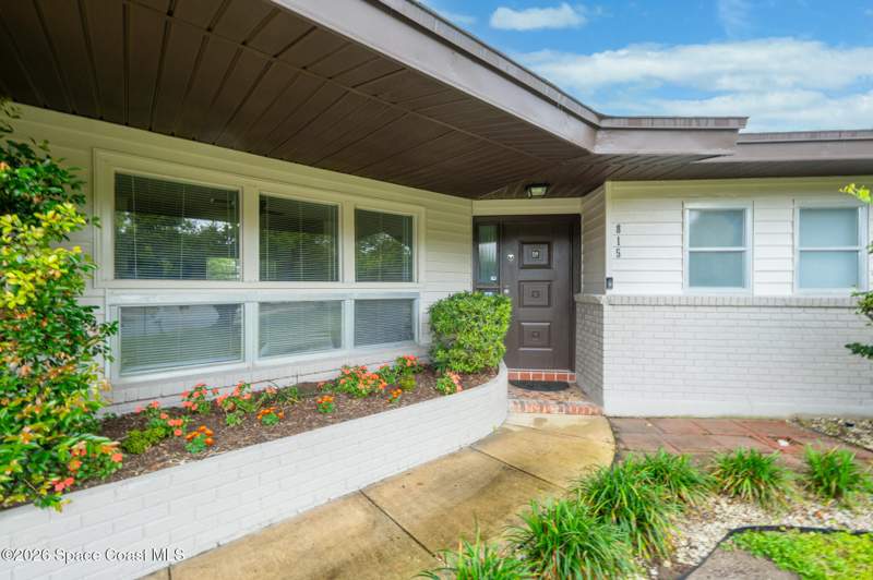 3 bedroom Single Family Residence at 815 Glade Road, Whispering Lakes 3rd Sec Part 3, Titusville — photo 3