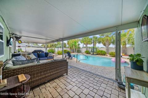 121 Algonquin Terrace, Indian Harbour Beach FL - photo 12 of 55