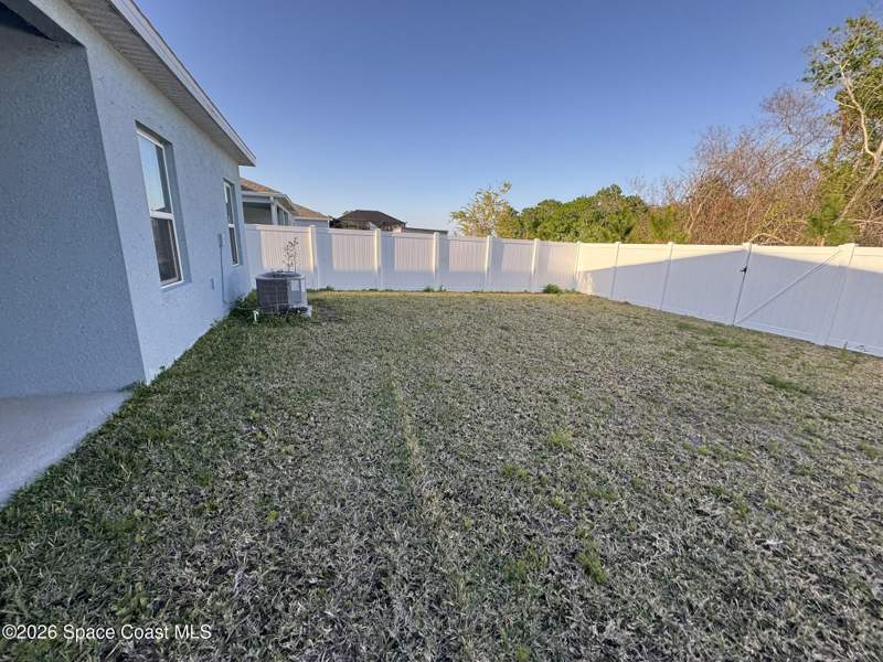 4 bedroom Single Family Residence at 2153 Landing Drive, Brooks Landing Phase 1 - Replat, Titusville — photo 5