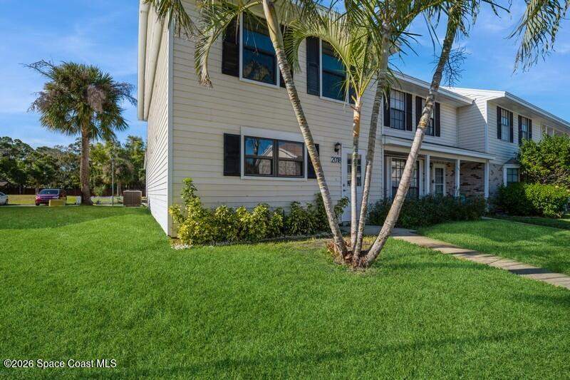 2 bedroom Townhouse at 2018 Manor Drive, Windsor Park Townhomes, Palm Bay — photo 3