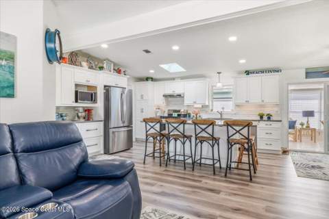 487 N Marlin Circle, Barefoot Bay FL - photo 10 of 36