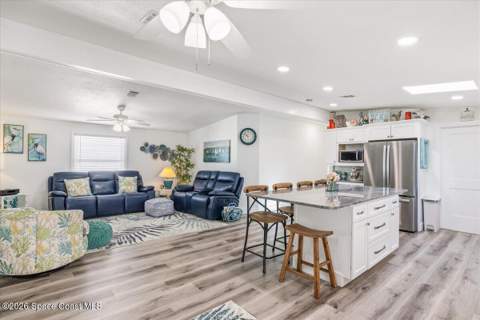 487 N Marlin Circle, Barefoot Bay FL - photo 19 of 36