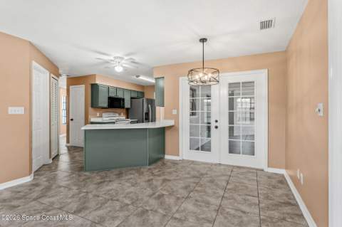 950 Whisperpine Drive, Melbourne FL - photo 15 of 51