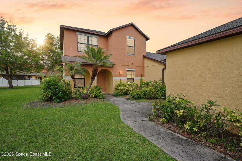 3 bedroom Townhouse at 4555 Radiant Way #103, Sonesta Walk Phase 2, Melbourne — photo 2