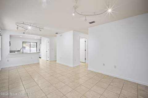 4555 Radiant Way #103, Melbourne FL - photo 12 of 58