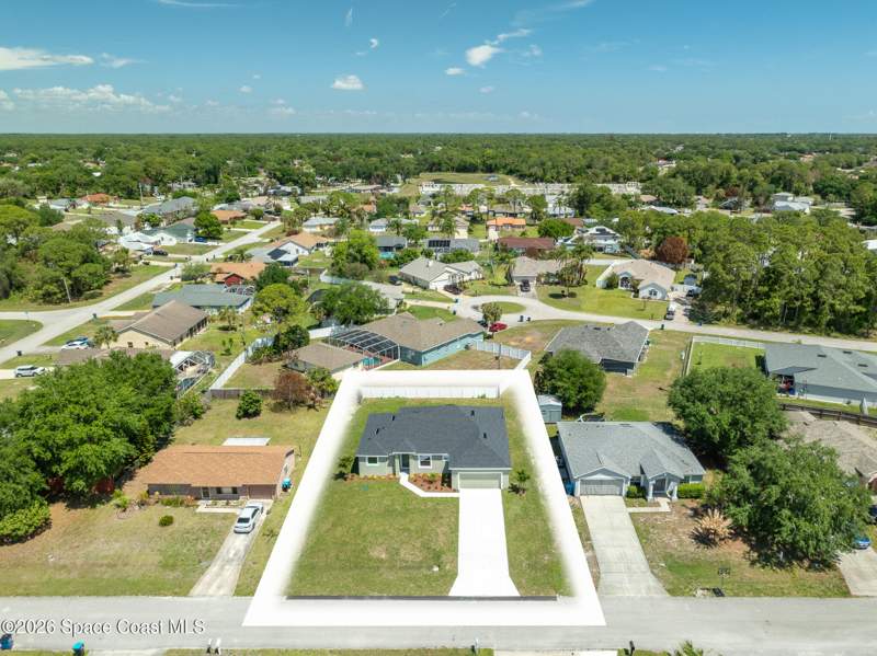 4 bedroom Single Family Residence at 680 Londonderry Circle, Port Malabar Unit 50, Palm Bay — photo 5