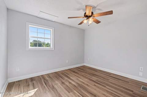 4950 Blounts Ridge Road, Mims FL - photo 18 of 40
