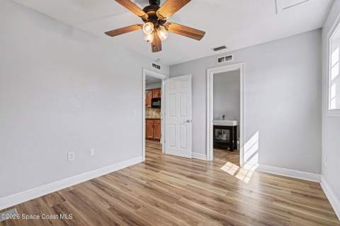 4950 Blounts Ridge Road, Mims FL - photo 20 of 40