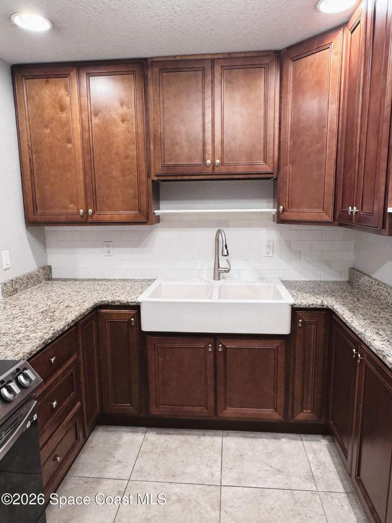 3 bedroom Stock Cooperative at 165 Treasure Street #A3-105, Merritt Island Co-Op Apts Inc, Merritt Island — photo 5