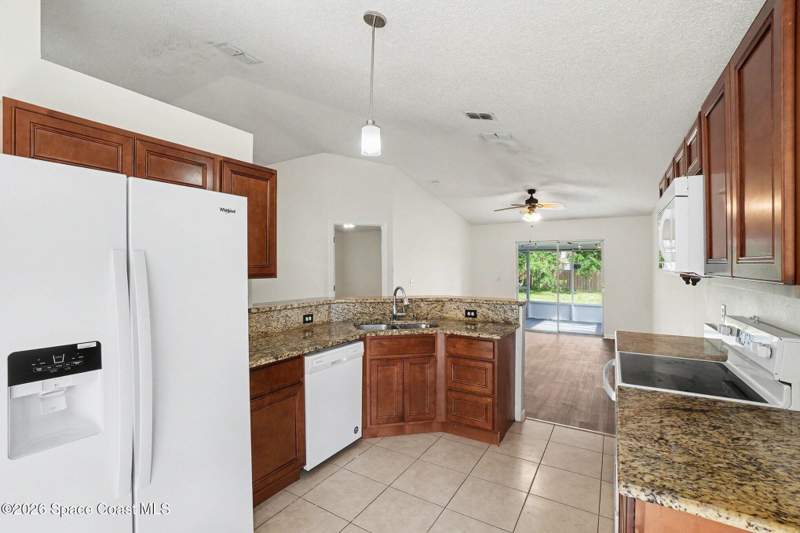 3 bedroom Single Family Residence at 287 Mcclain Drive, Timber Ridge Subdivision, Melbourne — photo 5