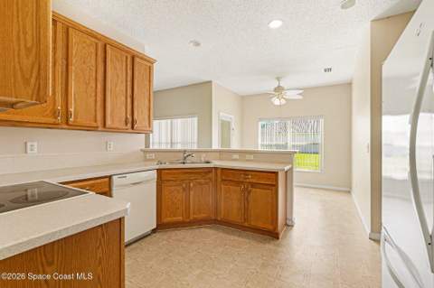 3061 Eldron Boulevard, Palm Bay FL - photo 15 of 31