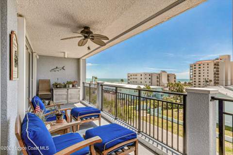 410 Hayes Avenue #303, Cocoa Beach FL - photo 12 of 47