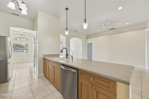 4018 Rolling Hill Drive, Titusville FL - photo 16 of 48