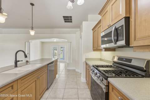 4018 Rolling Hill Drive, Titusville FL - photo 18 of 48