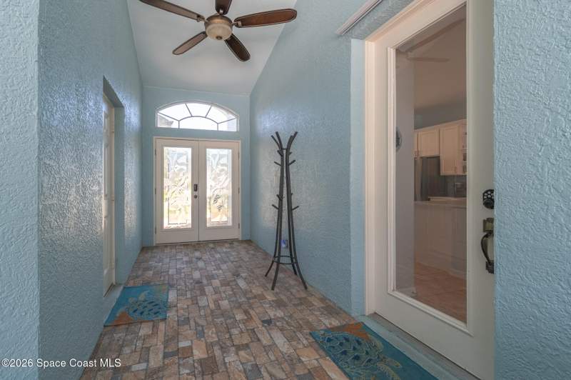 4 bedroom Single Family Residence at 230 Ridgemont Circle, Magnolia Park at Bayside Lakes, Palm Bay — photo 5