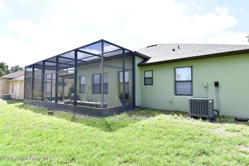 3 bedroom Single Family Residence at 335 Fuller Street, Port Malabar Unit 50, Palm Bay — photo 3