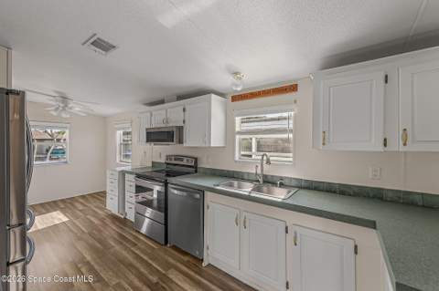 3132 Indian River Drive, Palm Bay FL - photo 9 of 35